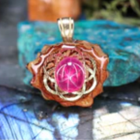 Third Eye Pinecones Jewelry - Third Eye Pinecones Strawberry Star Sapphire with Gold Seed of Life Mini Pendant